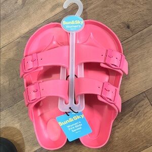 Women’s Pink Sandals